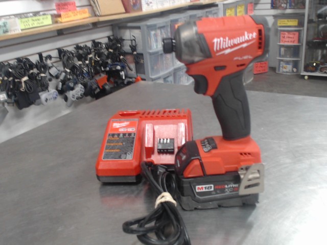 Kit impact 18v+batt(5.0ah)+chrg