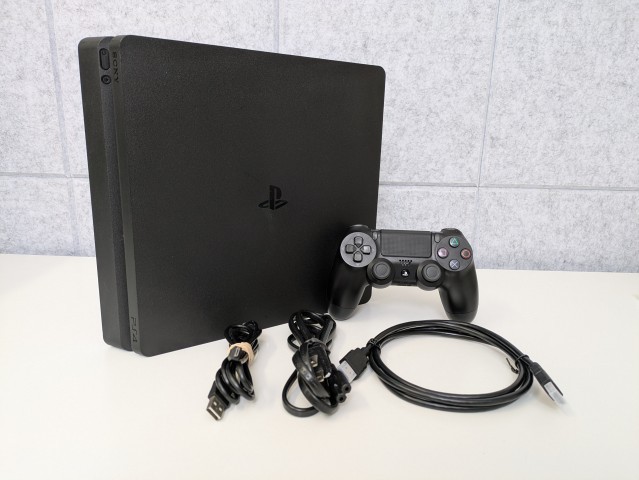 Console ps4 slim+fils  + man