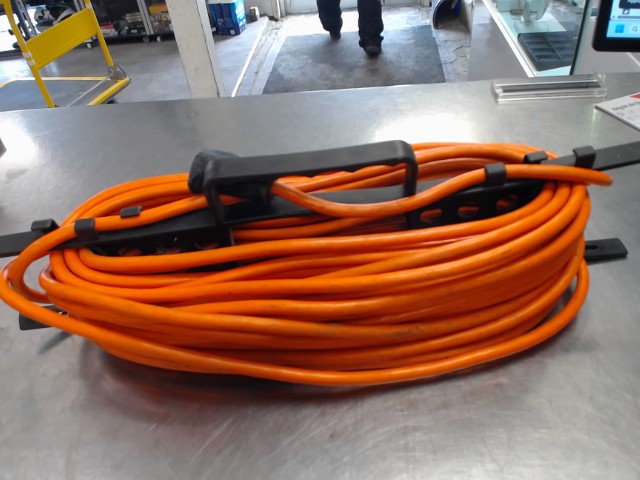 Extension cord 25'