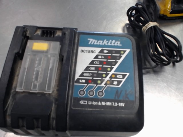 Chargeur makita