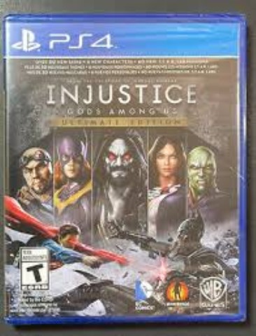 Injustice: gods among us [ultimate editi
