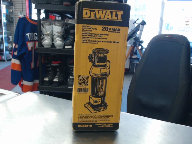 Cut-out tool en boite neuf