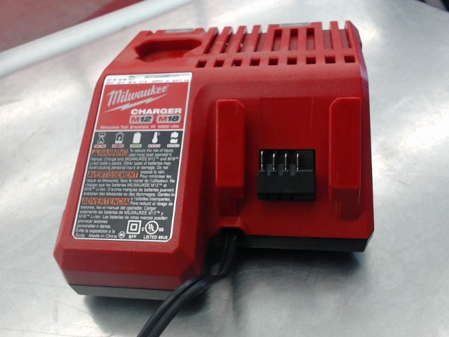 Charger milwaukee m12 et m18