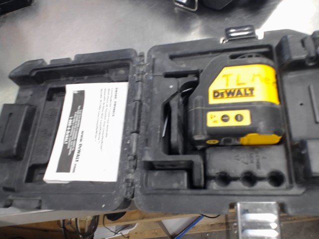 Laser dewalt crossline red+case