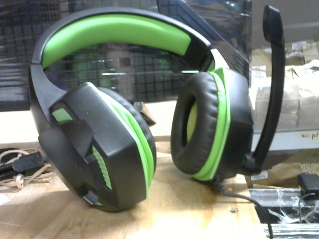 Ecouteur gaming no name