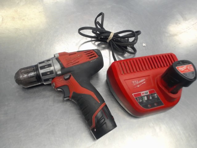 Drill driver kit + 2bat + chargeur