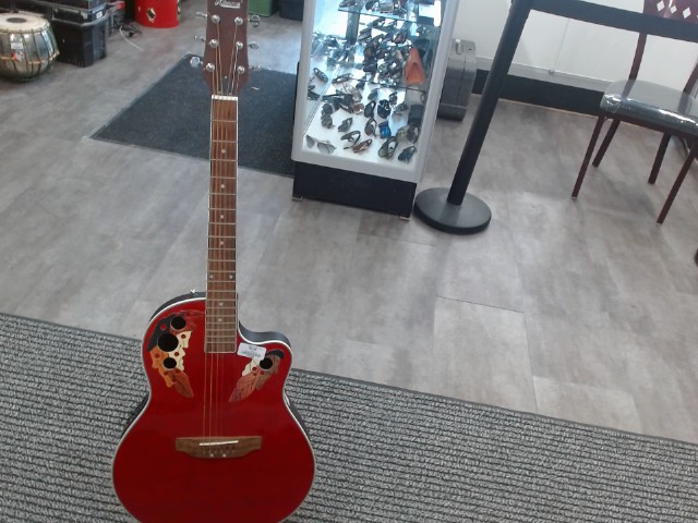 Guitar electrique rouge