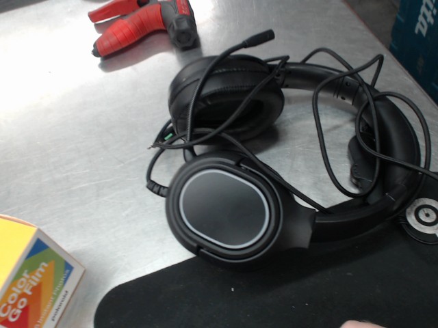 Ecouteur gaming propre