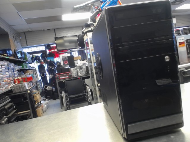 Ordinateur custom 8gb ram carte graphiqu