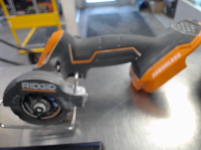 Scie ridgid 6pouces