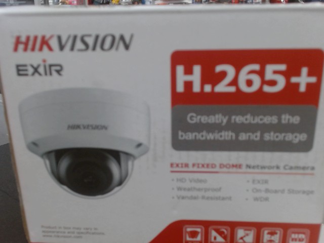 Camera de surveillance sharpie sur boite