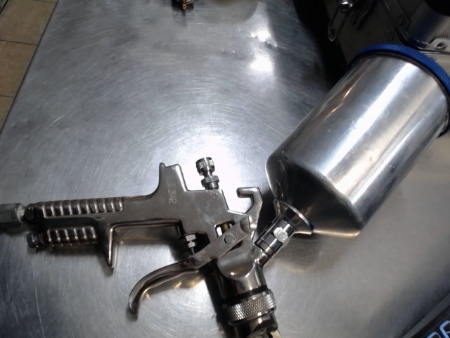 Spray gun