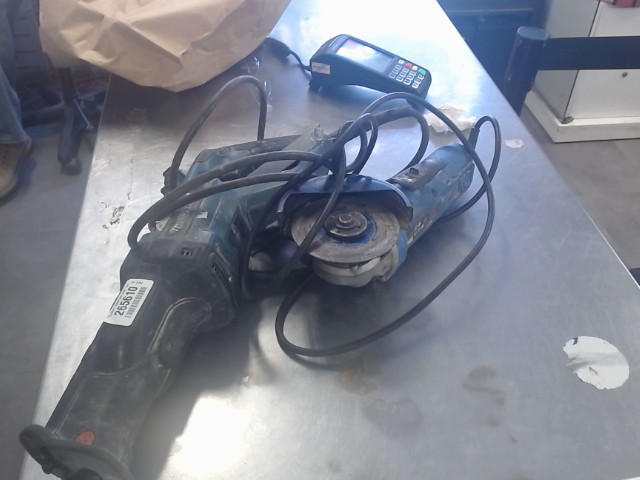 Sawzall  scie circular