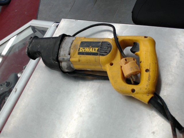 Sawzall dewalt deja emmenee