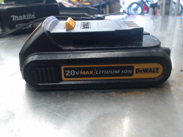 Batterie dewalt 1.3ah