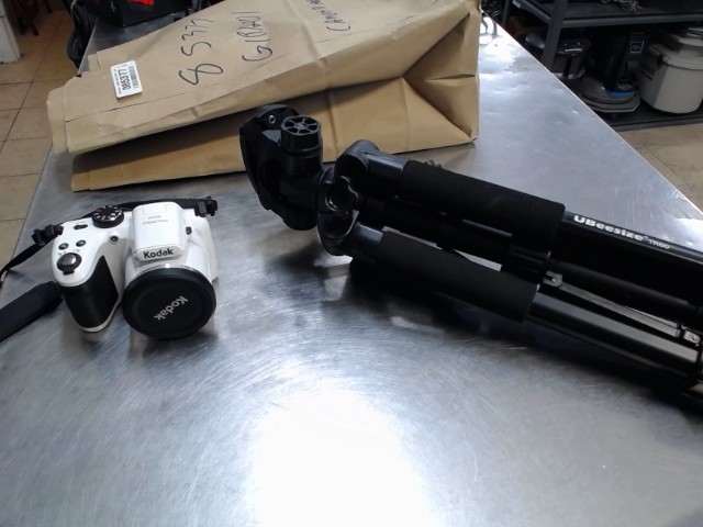 Camera pixpro 40x zoom + trepied