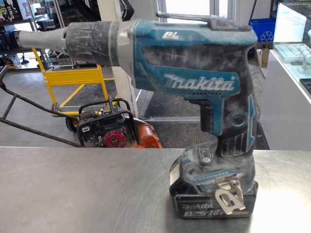 Screw gun makita avec batt 3ah