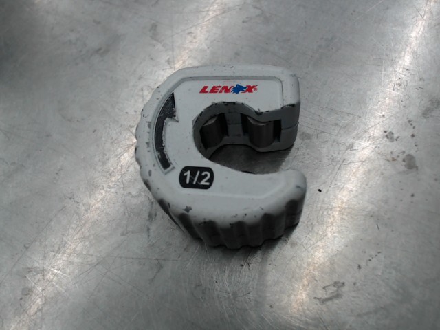 Pipe cutter manuel lenox