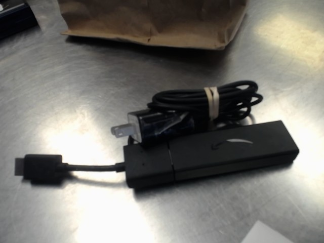 Amazon fire stick 4k max no manette