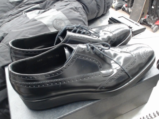 Soulier prada derby buisness noir en cui