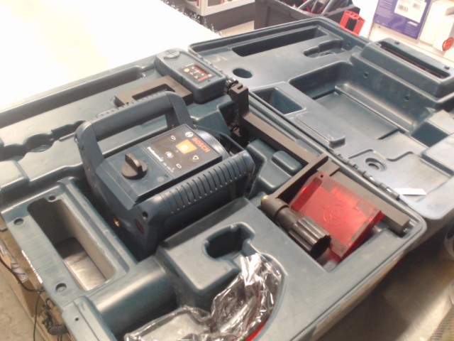 Kit de laser bosch comme new