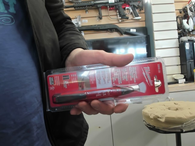 Pen non-contact tester