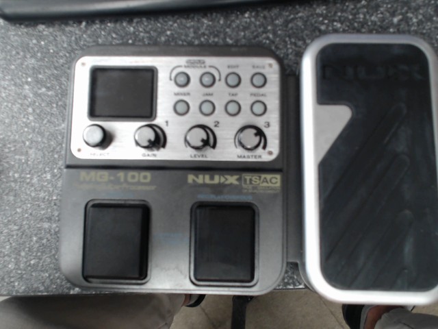 Modeling guitar processor pedal