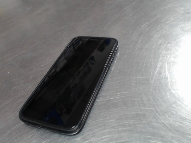 Telephone 32gb no chrg+case