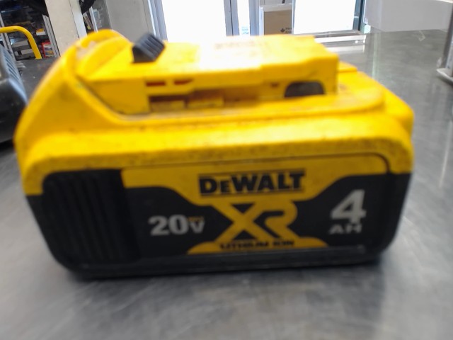 Batterie dewalt 4ah