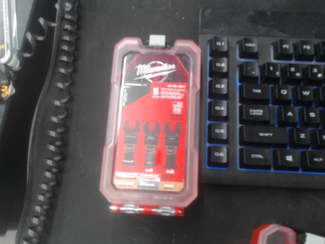 Jeu de lames pour outils polyvalent