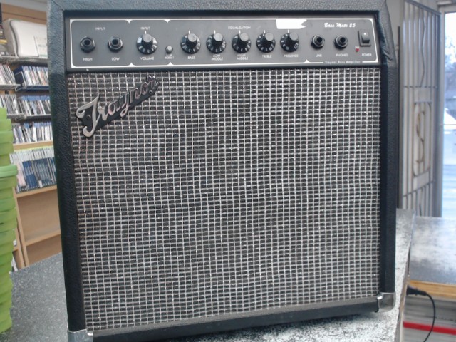 Ampli guitar bass mate 25