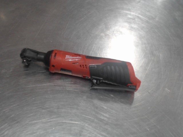 Ratchet 3/8 12v no batterie/charg