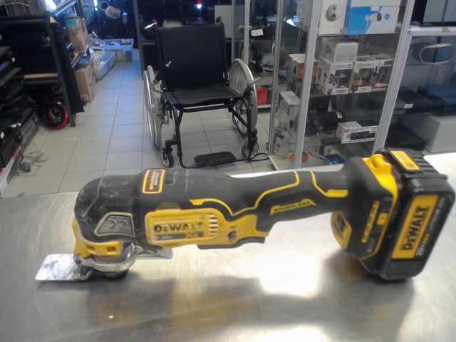 Outil oscilant dewalt +batterie 20v