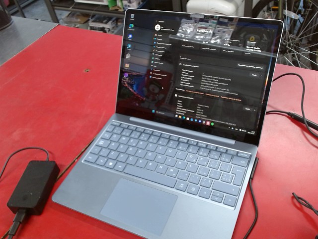 Surface laptop go3 8goram+256go+i5(12th)