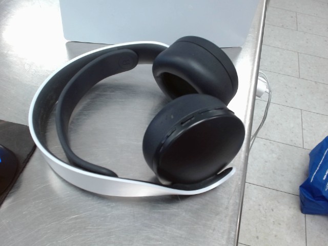 Sony pulse headset with dongle