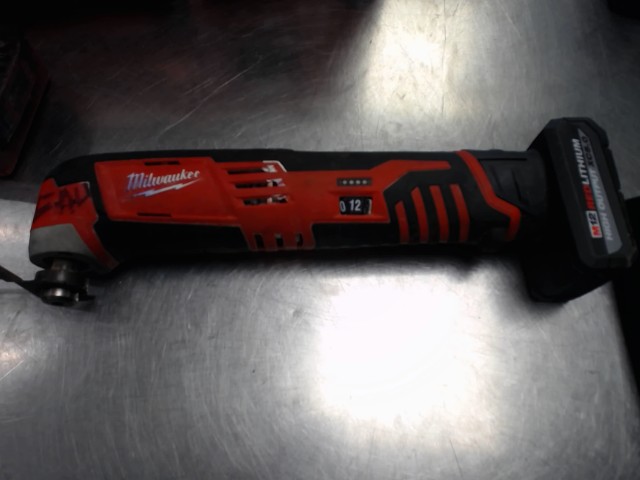 Oscillateur multitool milwaukee m12+batt