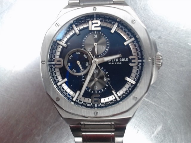 Chronograph watch