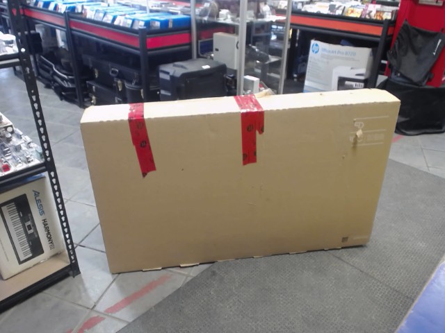 T�l�viseur 50 pouces 4k qled +tc boite