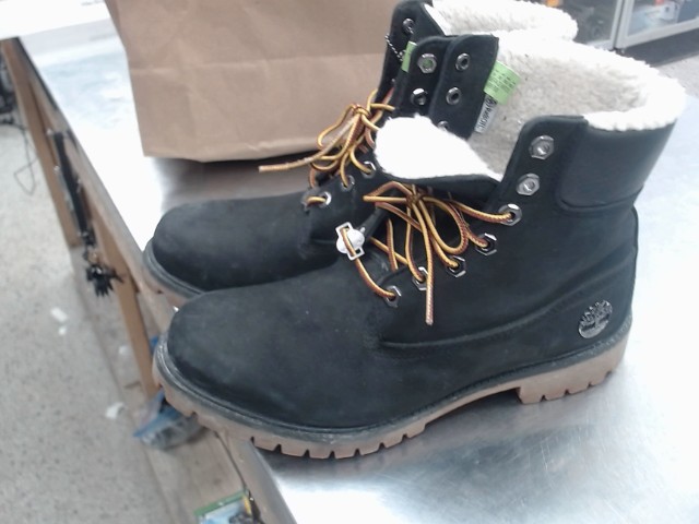 Timberland boots black size 10