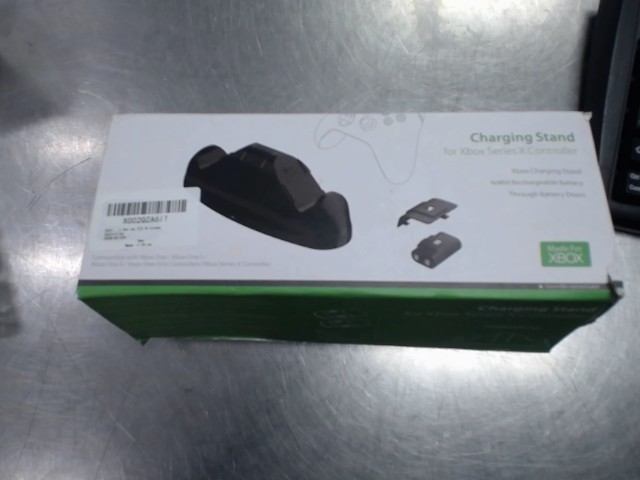 Charhing stand pour xbox one