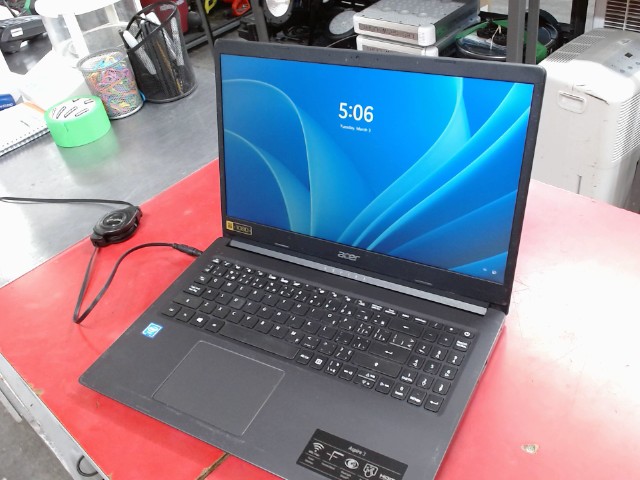Laptop 12goram+120hdd+celeron+chargeur