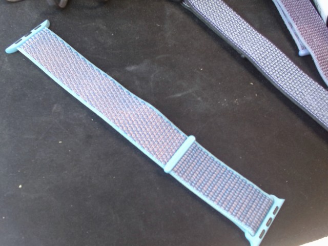Apple watch band en nylon tressee bleu