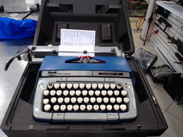 Machine � �crire