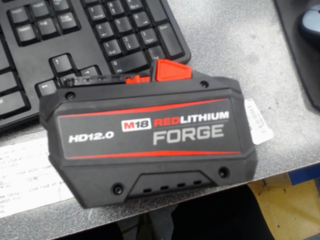 Battery milwaukee 12.0ah forge new nob