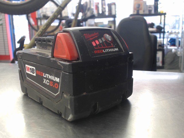 Batterie milwaukee red lithium xc5.0