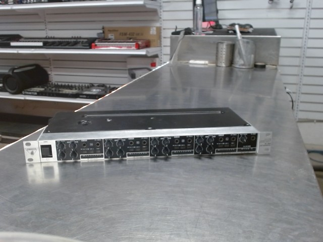 Behringer amplifier powerplay pro-xl