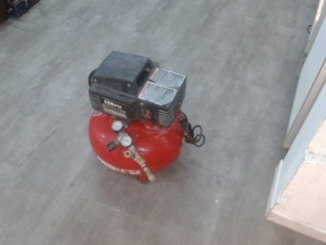 Compresseur air rouge portable