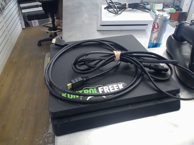 Ps4 slim noir fil ali+ hdmi