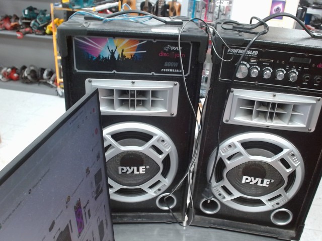 Pair de speaker pyle