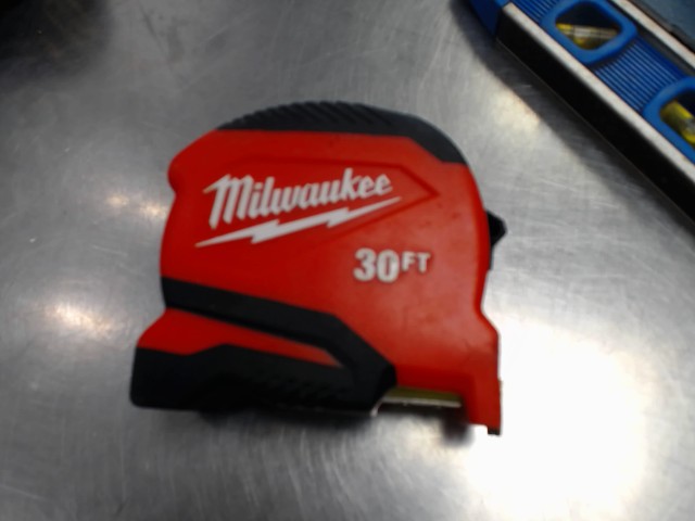 Tape measure 30ft milwaukee